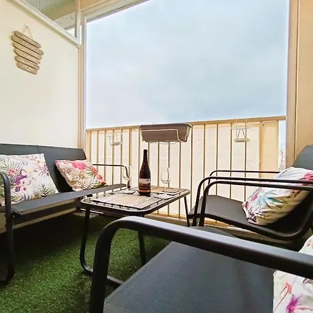 T2 Cozy Avec Parking, Terrasse - Severine *