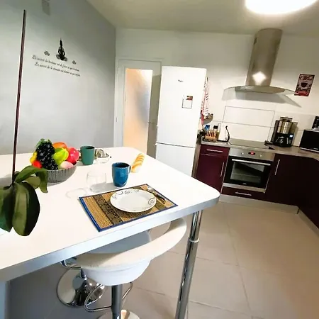 Apartamento T2 Cozy Avec Parking, Terrasse - Severine *